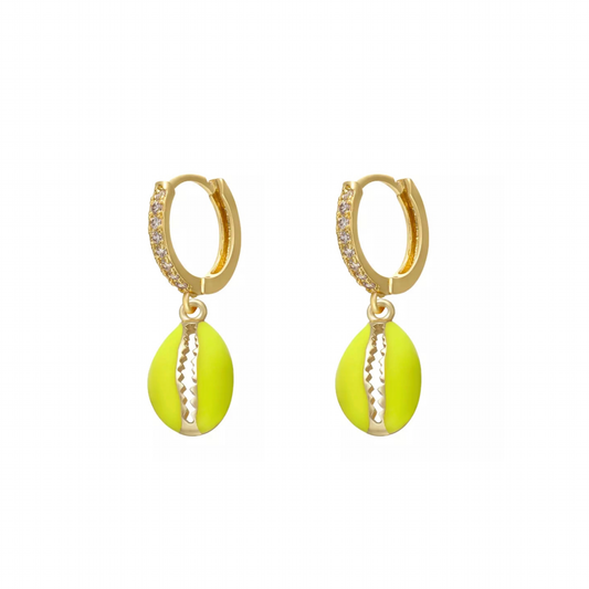 Shell Hoop Earring ( available in 3 colors)