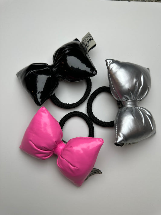 Glossy Bow